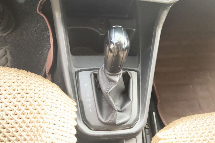 Volkswagen Santana 2018 car image #18