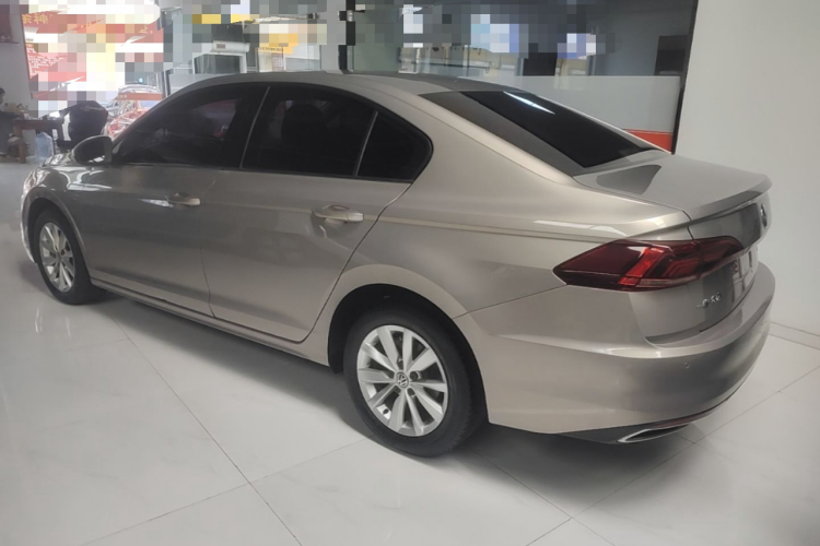 Volkswagen Bora 2019 car image #5