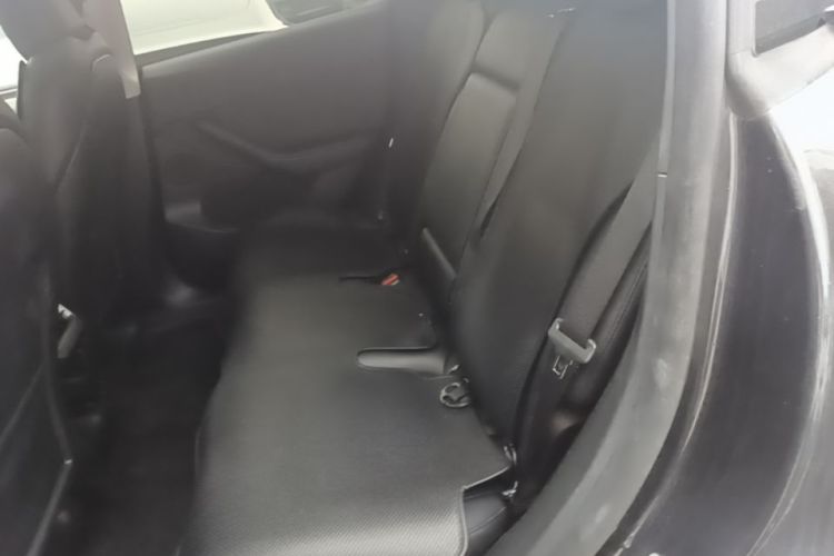 Tesla Model Y 2024 #17 Tesla Model Y 2024 car image #17
