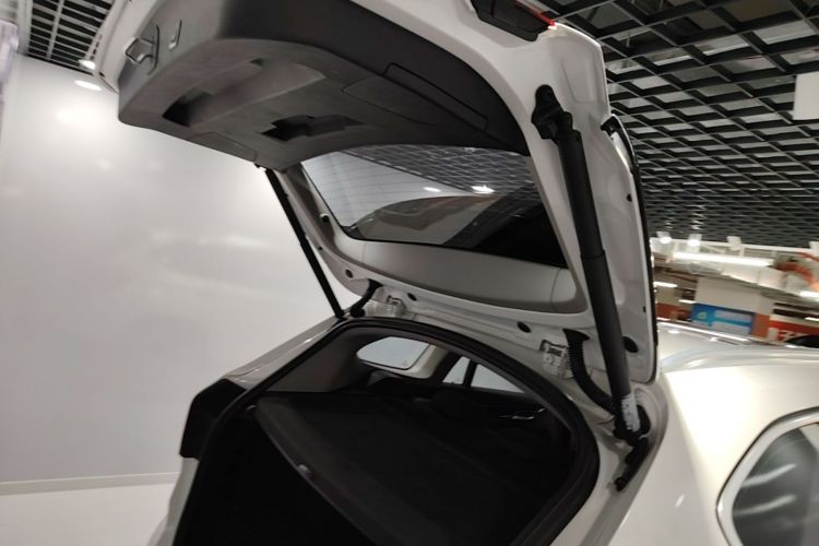 BMW X1 2020 imagen de coche #21
