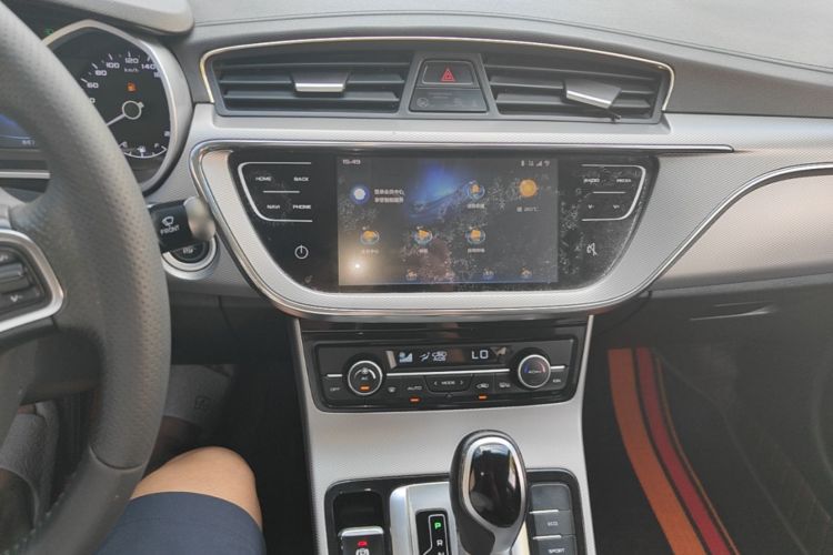 GEELY Emgrand GL 2018 #13 GEELY Emgrand GL 2018 immagine di auto #13