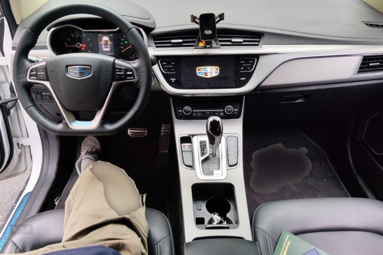 GEELY Emgrand GS 2019 #11 GEELY Emgrand GS 2019 car image #11