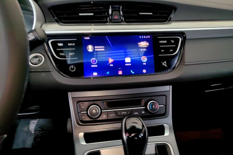GEELY Emgrand 2020 #13 GEELY Emgrand 2020 car image #13