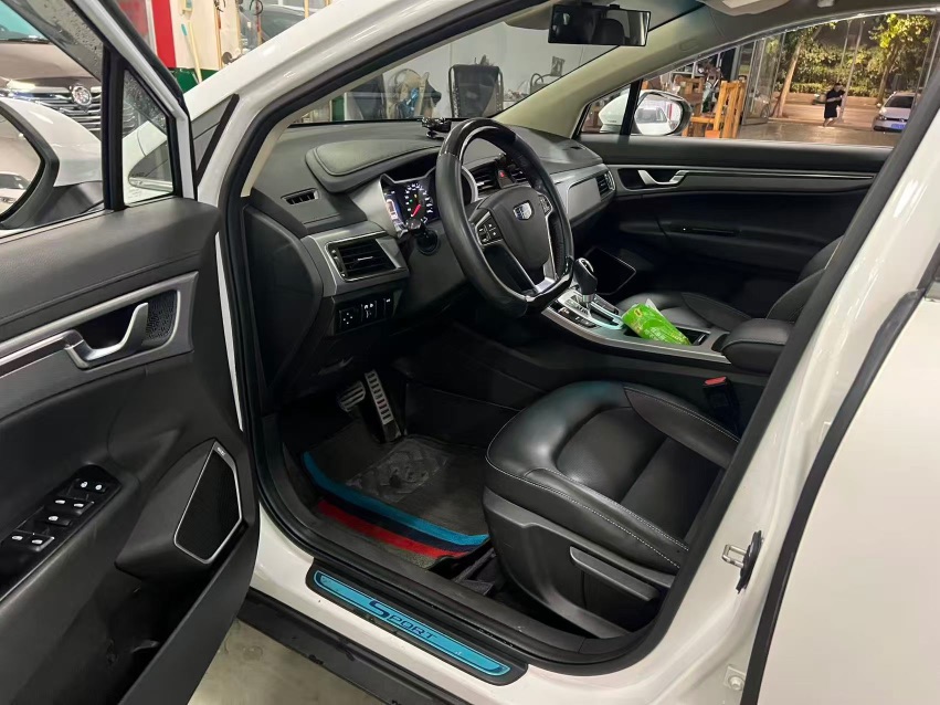 GEELY Emgrand GS 2018 imagen de coche #4