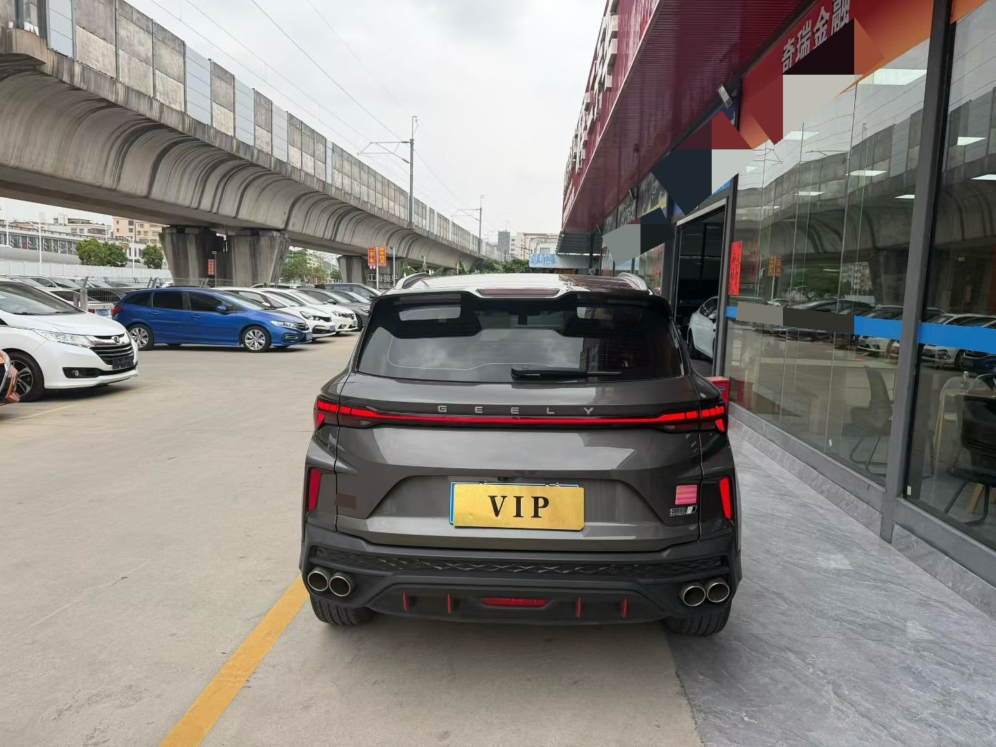 GEELY Coolray 2023 изображение автомобиля #8