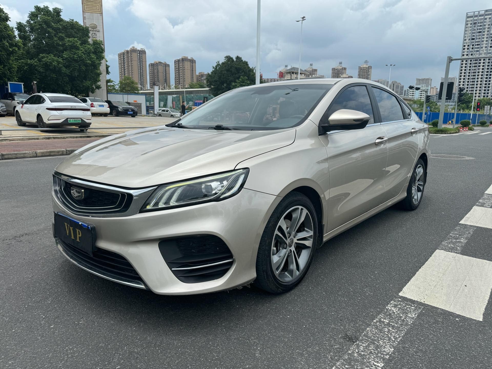 GEELY Binray 2018 GEELY Binray 2018 immagine di auto