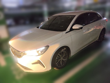 GEELY Emgrand 2023 GEELY Emgrand 2023 immagine di auto
