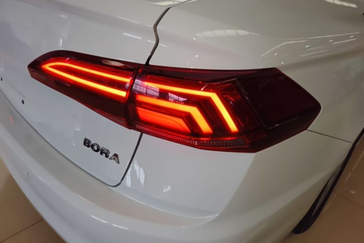Volkswagen Bora 2019 #8 Volkswagen Bora 2019 car image #8