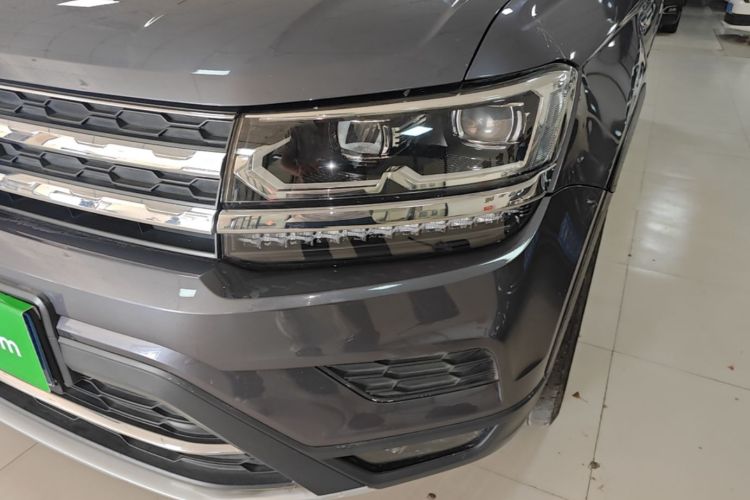 Volkswagen Tharu 2019 #23 Volkswagen Tharu 2019 car image #23