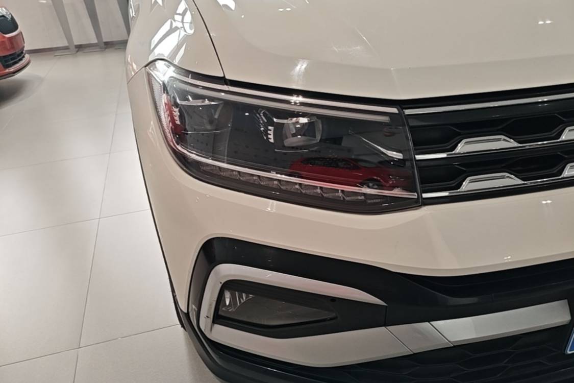 Volkswagen T-Cross 2021 #7 Volkswagen T-Cross 2021 car image #7