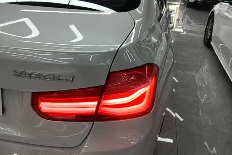 BMW 3 Series 2019 #8 BMW 3 Series 2019 car image #8