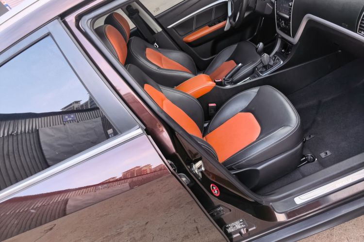 GEELY Emgrand 2016 car image #30