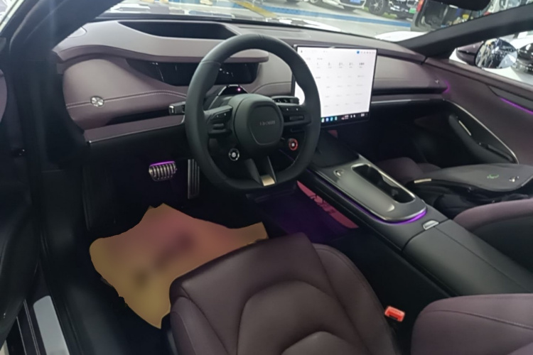 MI SU7 2025 car image #10