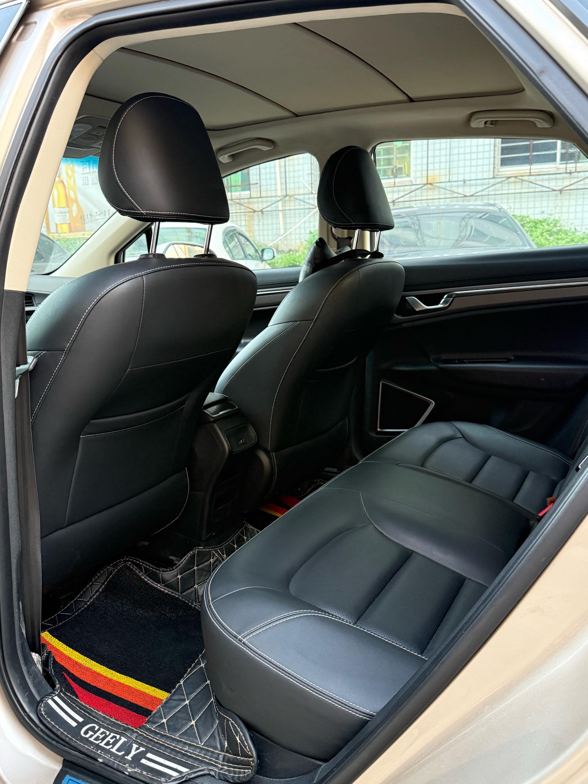 GEELY Emgrand GS 2018 car image #4