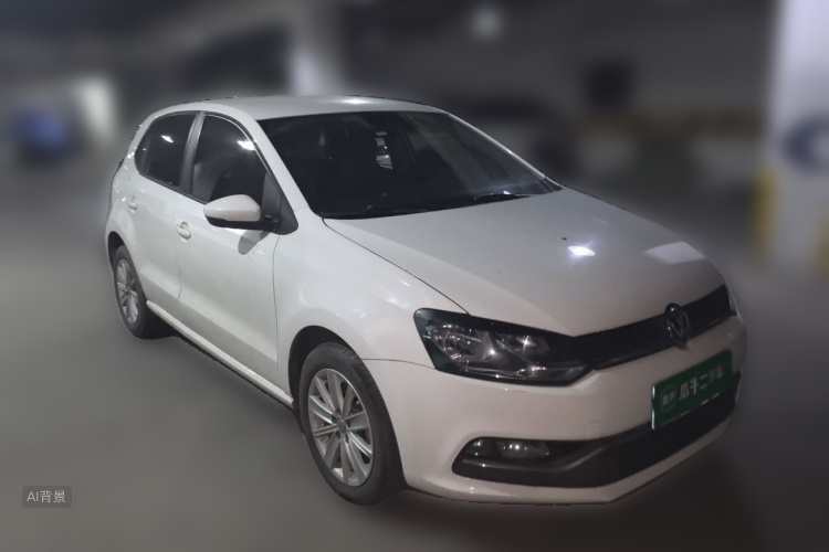 Volkswagen Polo 2015 car image #4