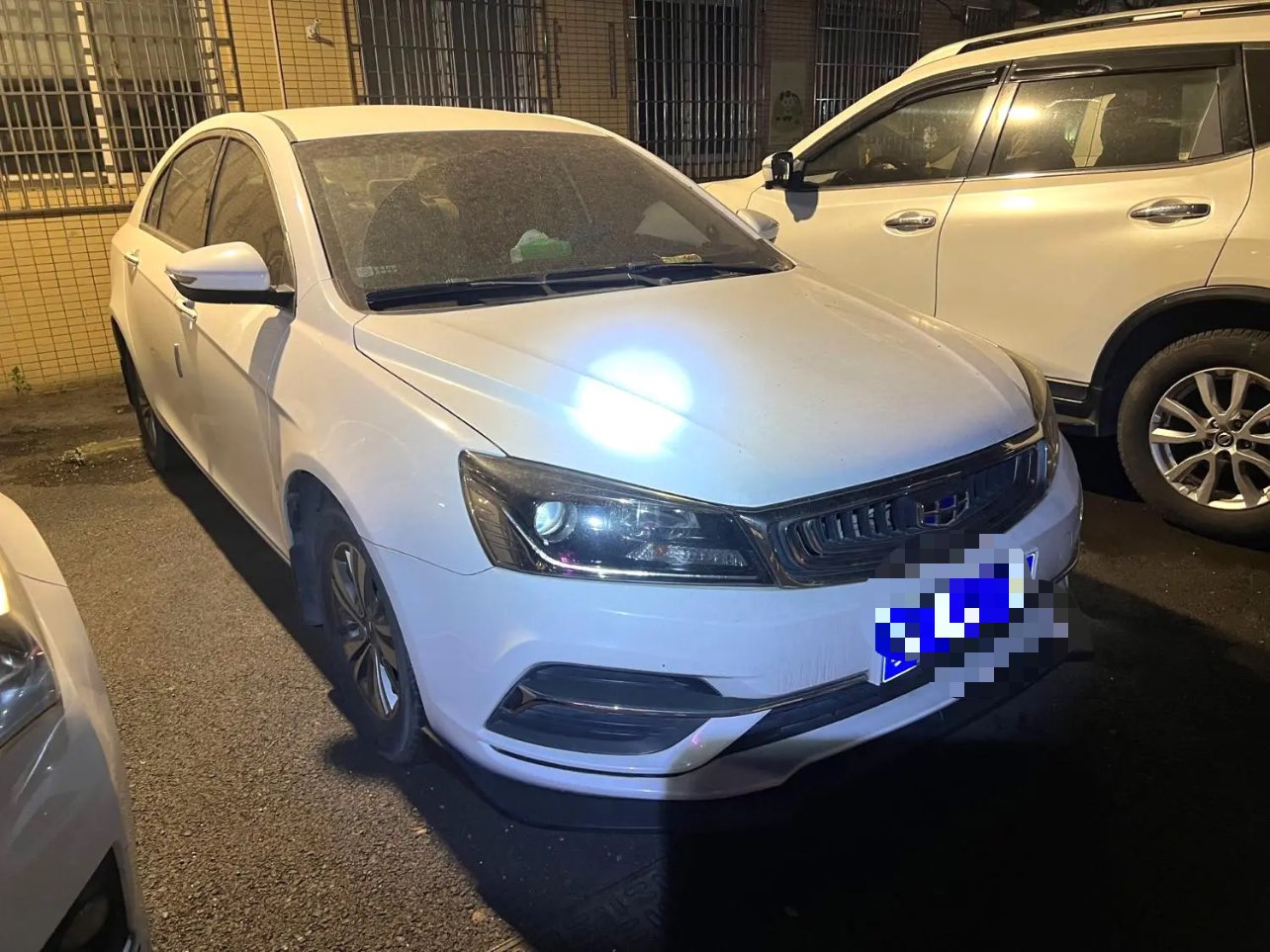 GEELY Emgrand 2018 #3 GEELY Emgrand 2018 صورة سيارة #3