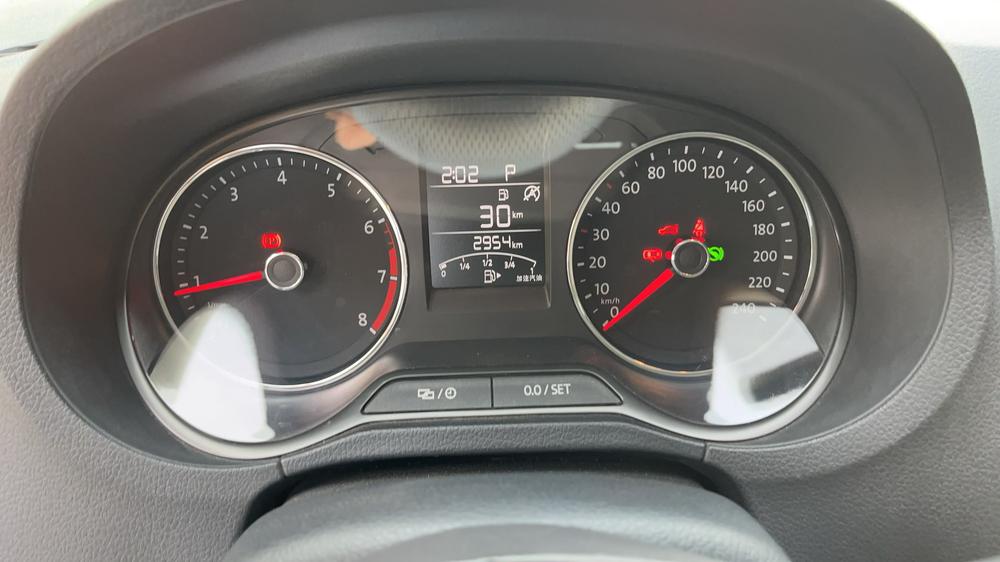 Volkswagen Polo 2018 car image #9