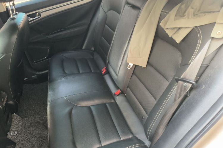GEELY Emgrand GL 2016 #19 GEELY Emgrand GL 2016 immagine di auto #19