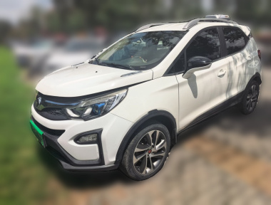 BYD Yuan 2016 car image 