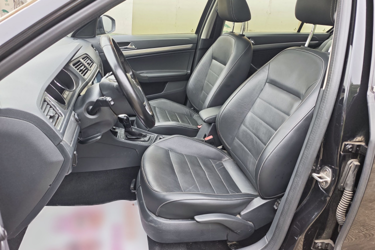 Volkswagen Lavida 2018 #14 Volkswagen Lavida 2018 car image #14