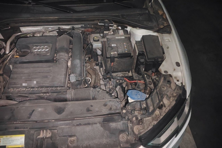 Audi A3 2018 immagine di auto #25
