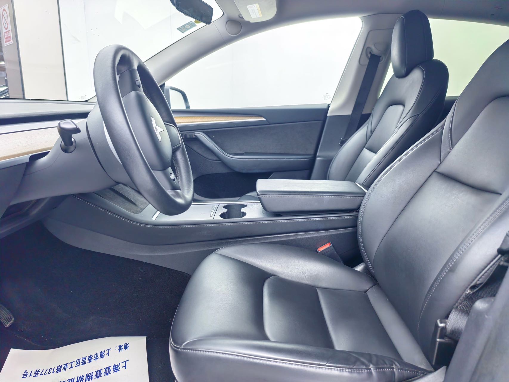 Tesla Model Y 2021 #4 Tesla Model Y 2021 car image #4