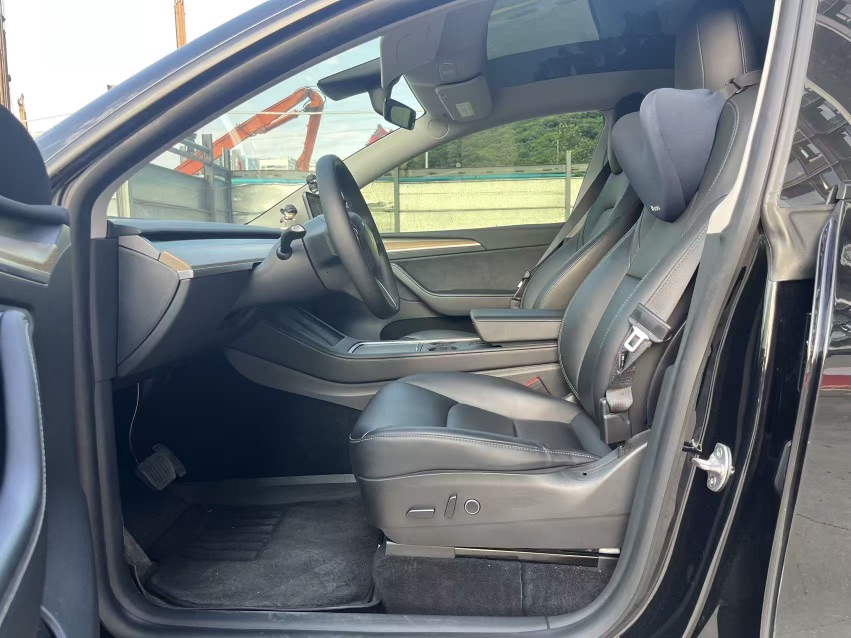 Tesla Model Y 2021 #5 Tesla Model Y 2021 car image #5