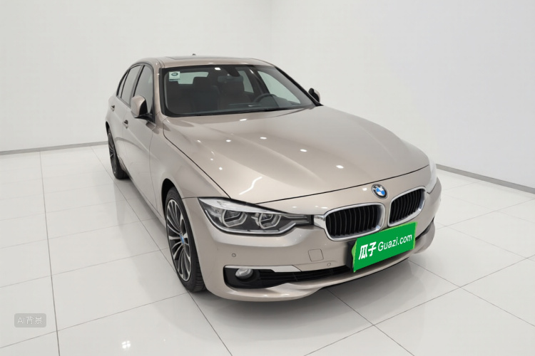 BMW 3 Series 2019 car image #4