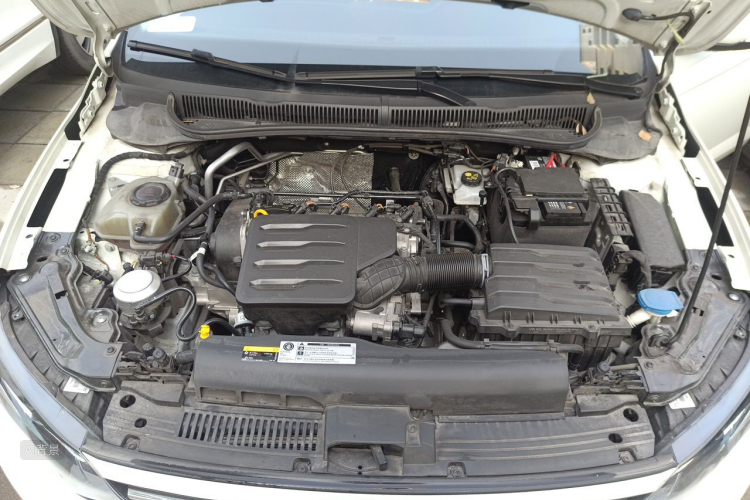 Volkswagen Polo 2023 car image #22