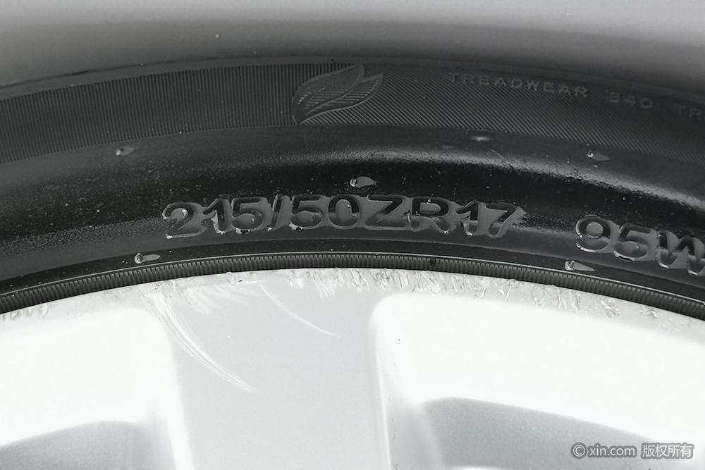 MG ZS 2017 car image #9