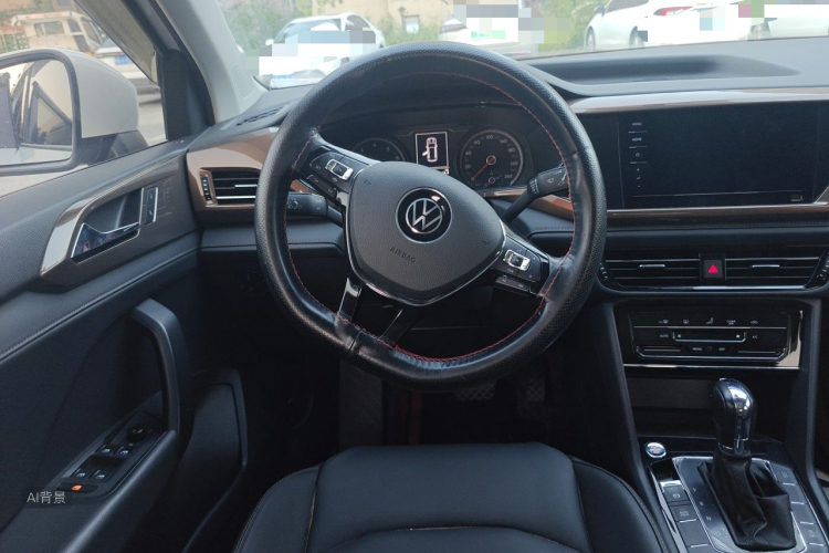 Volkswagen Tharu 2021 car image #12