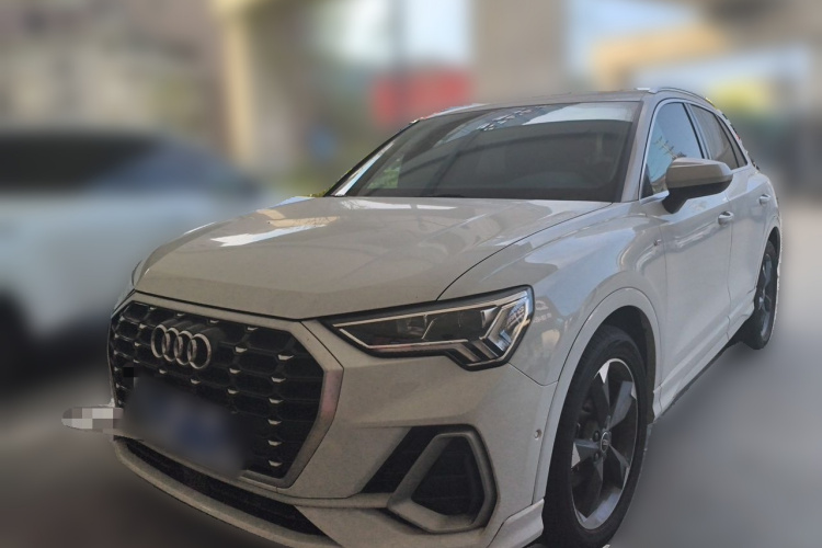 Audi Q3 2023 #2 Audi Q3 2023 car image #2
