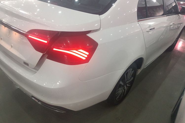 GEELY Emgrand 2021 #8 GEELY Emgrand 2021 car image #8
