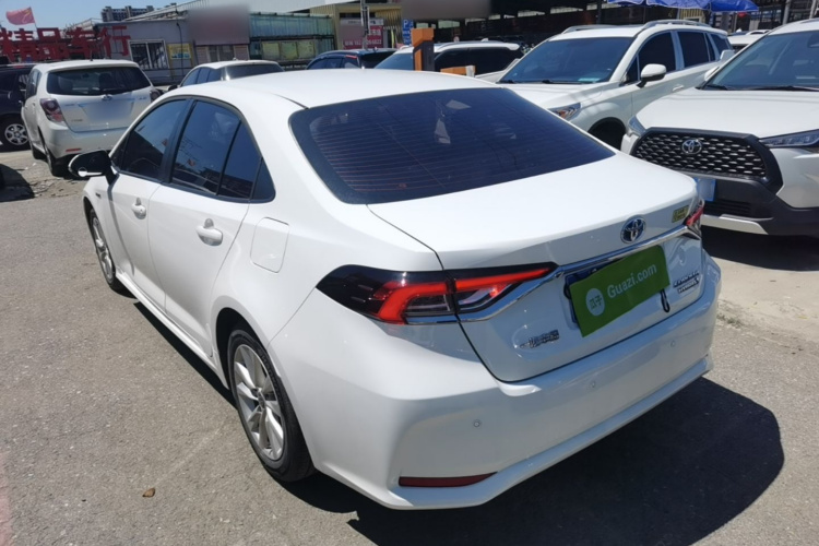 Toyota Corolla 2024 immagine di auto #5