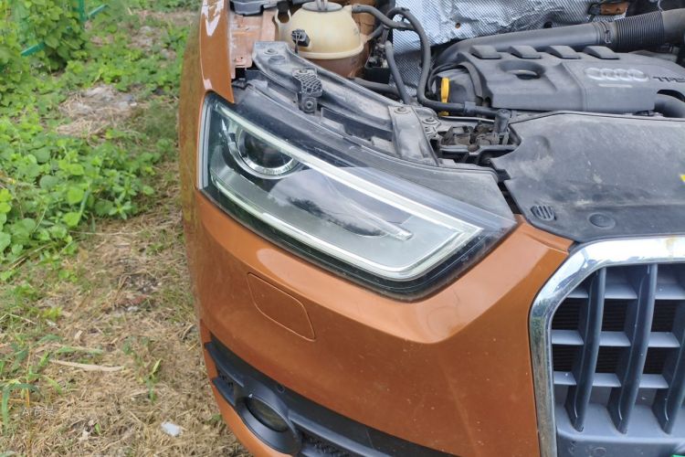 Audi Q3 2015 #8 Audi Q3 2015 car image #8