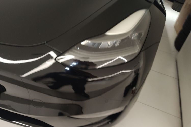 Tesla Model Y 2021 #22 Tesla Model Y 2021 car image #22