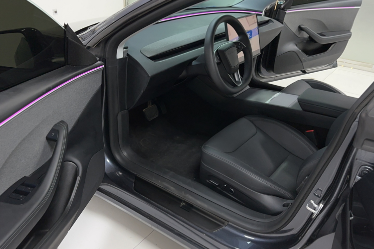 Tesla Model 3 2024 #11 Tesla Model 3 2024 car image #11