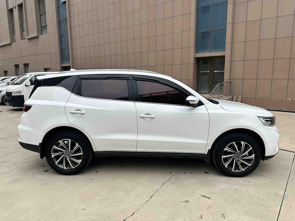 GEELY Vision X6 2020 car image #8