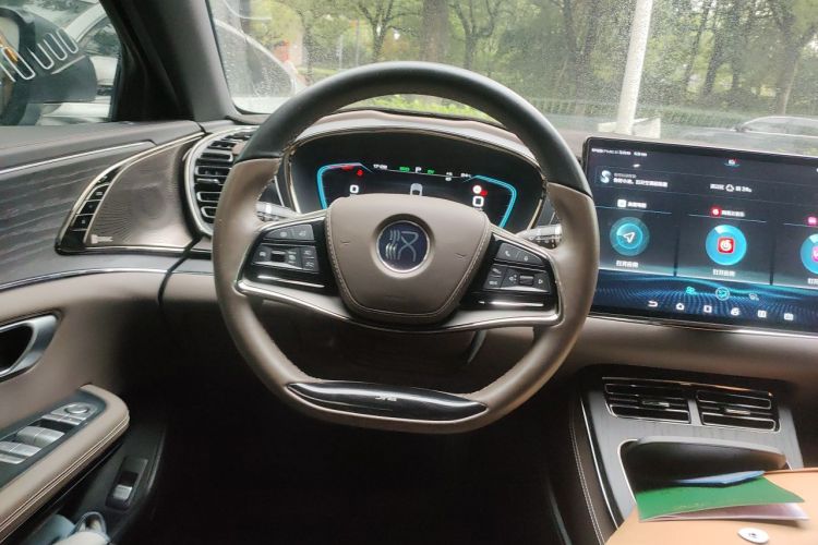 BYD Han 2021 car image #13