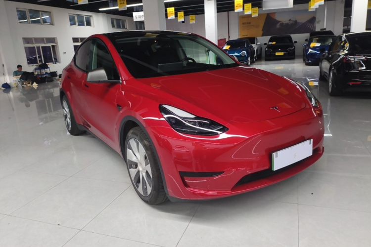 Tesla Model Y 2022 #4 Tesla Model Y 2022 immagine di auto #4