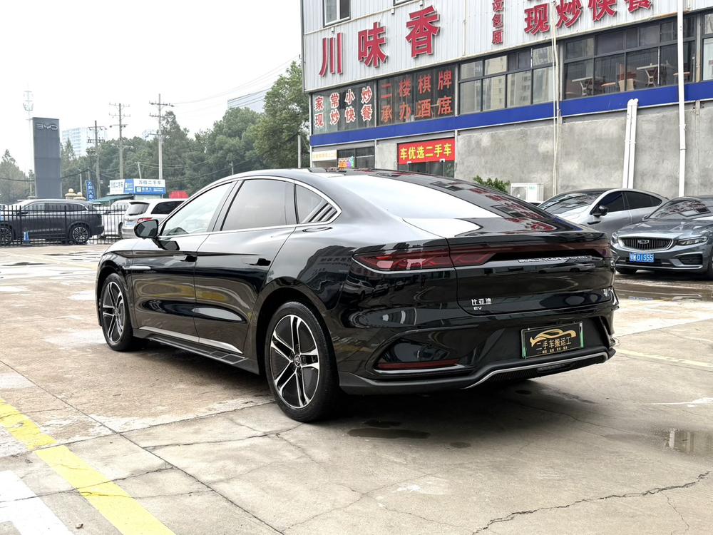 BYD Han 2023 car image #4