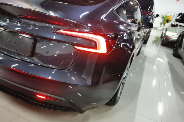 Tesla Model 3 2024 #8 Tesla Model 3 2024 immagine di auto #8