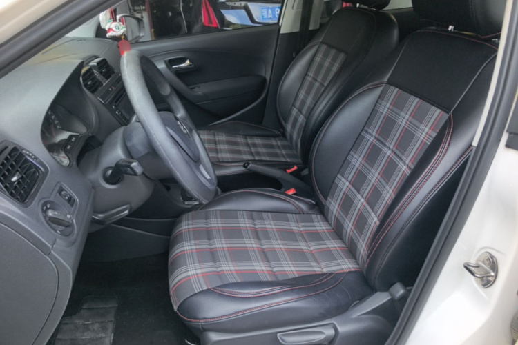 Volkswagen Polo 2017 #15 Volkswagen Polo 2017 car image #15