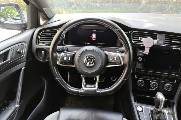 Volkswagen Golf 2019 #12 Volkswagen Golf 2019 car image #12
