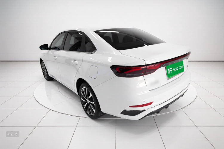 GEELY Emgrand 2025 #5 GEELY Emgrand 2025 car image #5