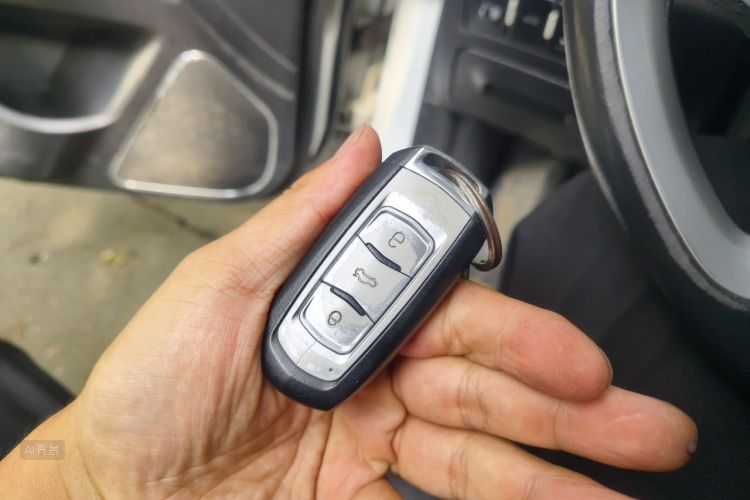 GEELY Emgrand 2015 car image #10