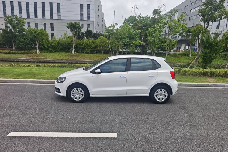 Volkswagen Polo 2016 #7 Volkswagen Polo 2016 car image #7