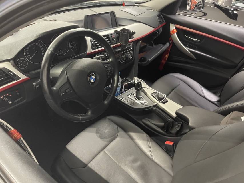 BMW 3 Series 2015 #9 BMW 3 Series 2015 car image #9