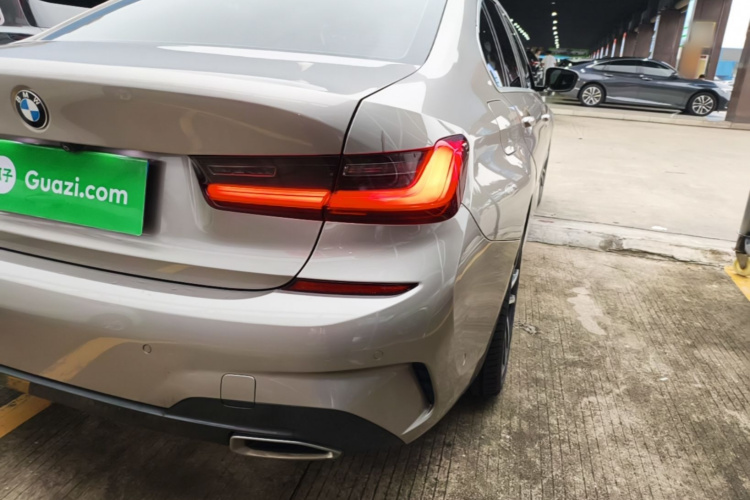 BMW 3 Series 2020 #8 BMW 3 Series 2020 car image #8