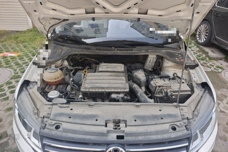 Volkswagen Santana 2022 car image #22